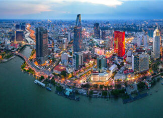 Hunter Biden, Son of Late U.S. President, to Attend Exclusive Event in Vietnam Featuring Multi-Trillion-Dollar Corporations from Four Continents