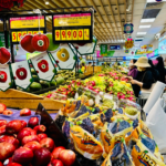 American Fruits Flood Vietnamese Market: Can Local Produce Compete?