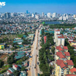 Hà Nội’s Ring Road 2.5 Lights Up Through the Night in a Race to the Finish Line