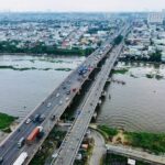 Vietnam’s Engineering Marvel: 11,000-Ton Bridge Elevated by 1.25 Meters Using Revolutionary Technology