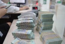 Who Will Receive the 400,000 VND Cash Gift This Week?