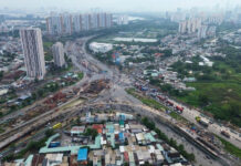 Why Are Road Barriers and Construction Sites Still Prevalent in Ho Chi Minh City at Year-End?