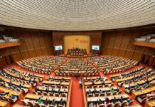 Vietnamese National Assembly Adopts Resolution for the 10th Session of the 15th Legislature