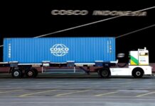 Unmanned Chinese Truck Convoy Spotted Silently Navigating the World’s Busiest Port – European Experts Admit: ‘Never Doubt Their Capabilities Again’