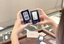 Silver Prices Reverse Course After Hitting Peak