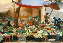 Hanoi Aims to Eliminate 100% of Informal Markets and Unauthorized Trading Spots, with Many Areas Set for Clearance Next Month