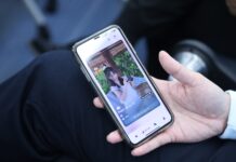 FPT Launches Tinder-Style App to Match Employees with Vietnam Airlines Staff