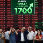 VN-Index Surges Past 1,700 Points, Yet Investor Portfolios Continue to Shrink