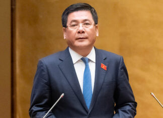 Empowering Private Enterprises to Invest in Small-Scale Nuclear Power Projects