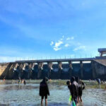 Rush to Tri An Hydropower Plant for Monster Fish Catching Frenzy