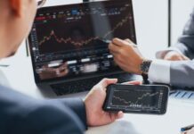 Dragon Capital CEO Candidly States: Vietnamese Investors Hold Funds for Over a Year, Often Comparing Returns to Bank Interest Rates