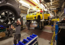 Ford CEO Declares: ‘We’re in a Fight for Our Lives,’ Announcing Historic Move to Compete with Chinese Rivals