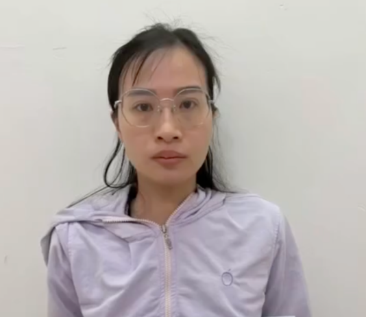 “Ho Chi Minh City: Individual Detained After Using Found Credit Card to Purchase Phone”