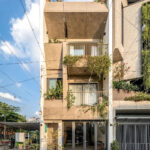 Modern 4-Story Townhouse with Dedicated Play Space for Children