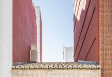Maximizing Space: 100m² Functional Townhouse Expansion with Mezzanine Design