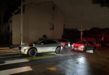 Massive Power Outage Halts Autonomous Taxis in the U.S., Trapping Passengers Inside