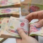 Employers Face Up to $700 Fine for Withholding Employee Salary Information