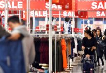 Smart Year-End Shopping: Cashback Rewards, Consumer Loans for Lunar New Year Preparations