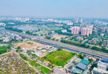 Giant Serpent-Shaped Structure Set to Unveil in the Heart of Hanoi