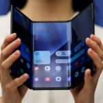 Applaud Samsung’s “Crazy” Smartphone Innovation: Outshining the iPhone!