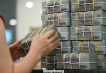 Are Surging Deposit Interest Rates a Cause for Concern?