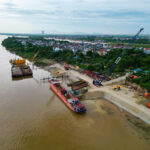 Hanoi Finalizes Deadline for Land Clearance of Seven Red River Overpass Projects