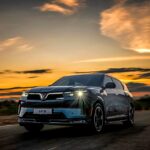 Hot: VinFast Considers Adding Gasoline Engines to Extend Range for Electric Vehicles