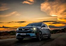 Hot: VinFast Considers Adding Gasoline Engines to Extend Range for Electric Vehicles