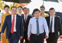 Billionaire Pham Nhat Vuong’s Vingroup to Launch Mega Projects in Less Than 20 Days: From Largest-Ever Urban Development to Metro and Steel Plant