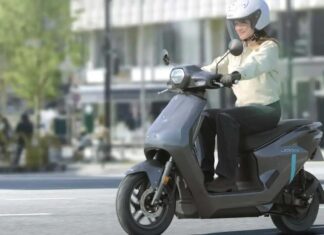 Yamaha Unveils Brand-New Electric Scooter: Power Isn’t Everything, But This One Still Impresses