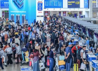 Airlines Boost Lunar New Year Flights from Tan Son Nhat Airport