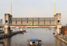 Developer of the $430 Million Flood Control Project to Receive at Least Three Land Parcels from Ho Chi Minh City