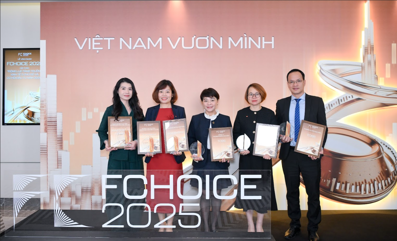 Celebrating Techcombank’s 6 Breakthrough Achievements and Ecosystem Innovations at Fchoice 2025