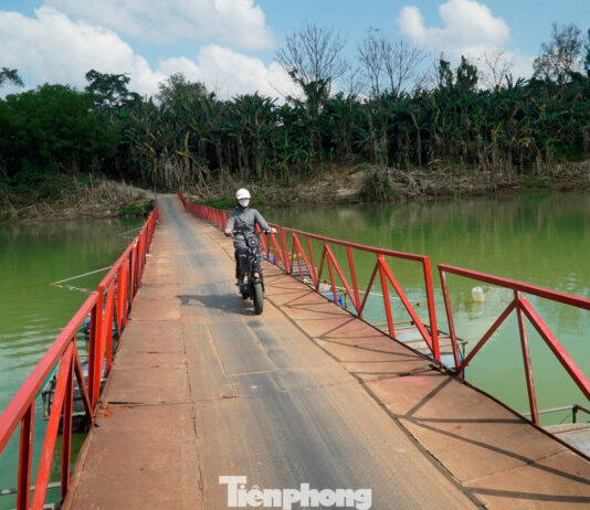 Floating Bridge Reconstructed After Being Swept Away by Floods Upstream on the Huong River